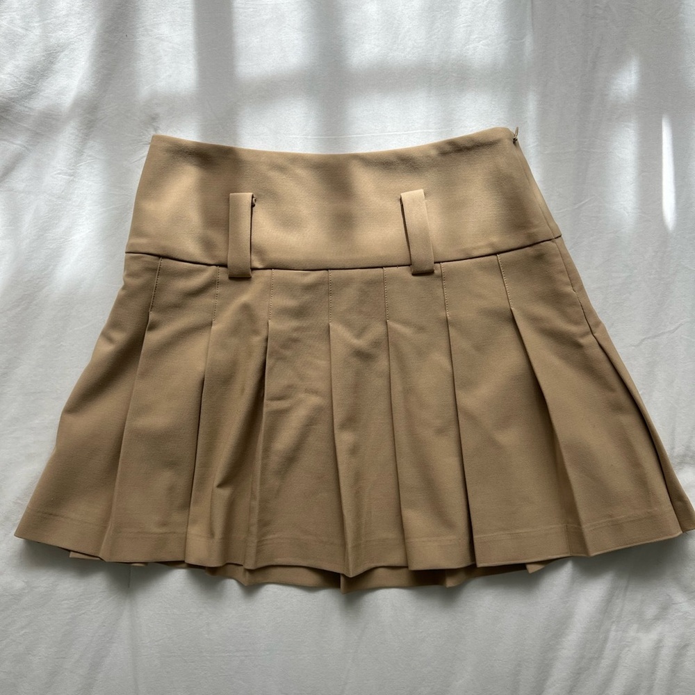 sunday best brown plaid skirt 🤍